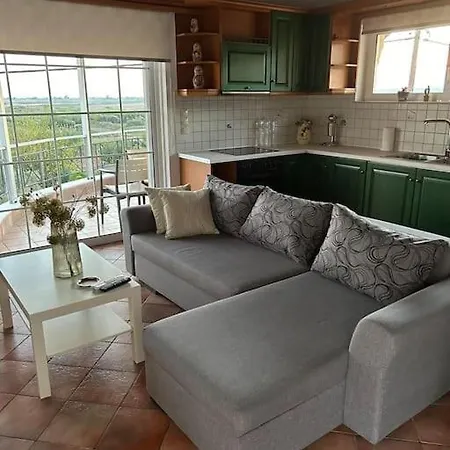 ήσυχο δυάρι με καταπληκτικό αίθριο ! Apartman *